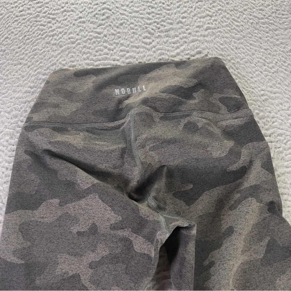 NOBULL Cropped Leggings Womens Small Gray Camo Athletic Running Yoga Gym - Picture 8 of 8